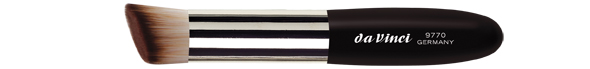 da Vinci Series 9770 Brush for foundation and creamy blush